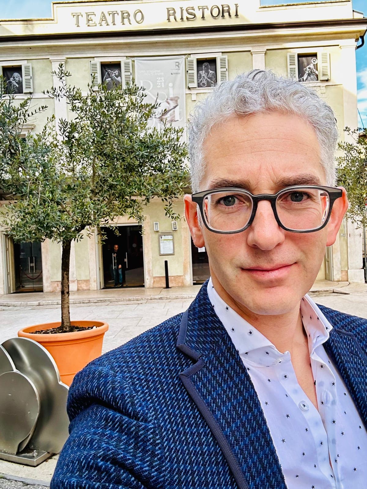 David Gluzman outside the Teatro Ristori in Verona